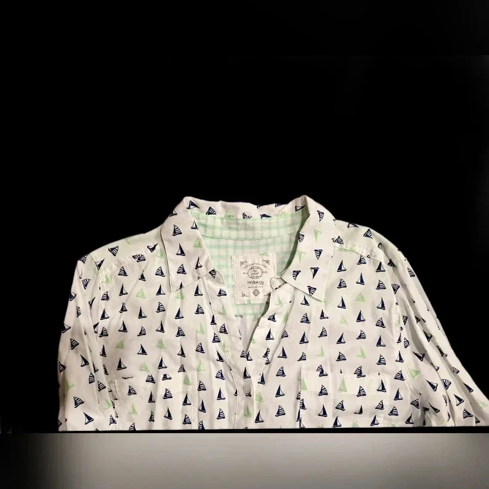 Style & Co, Size Petite XL, White Button-Down Graphic Longsleeve - Picture 6 of 15